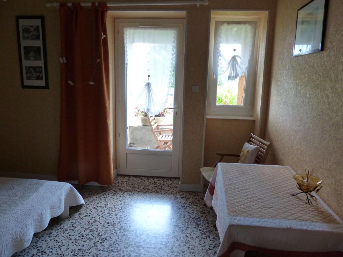 Le Chaumois Hotel Saint-Boil Eksteriør billede